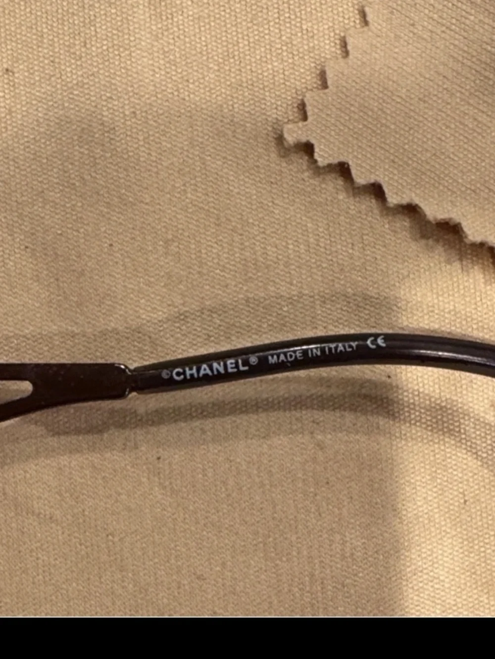 Chanel Rhinestone CC logo sunglasses Pink